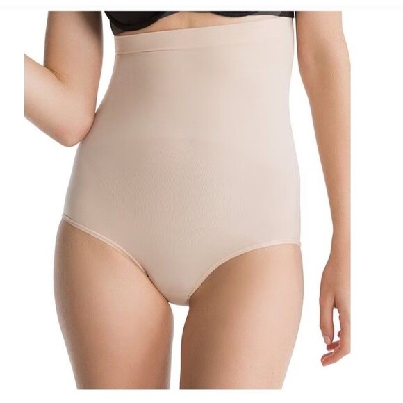 SPANX Higher Power Shaper Panties Style 2746 Soft Nude Size XL (185-225lbs) - Picture 1 of 7